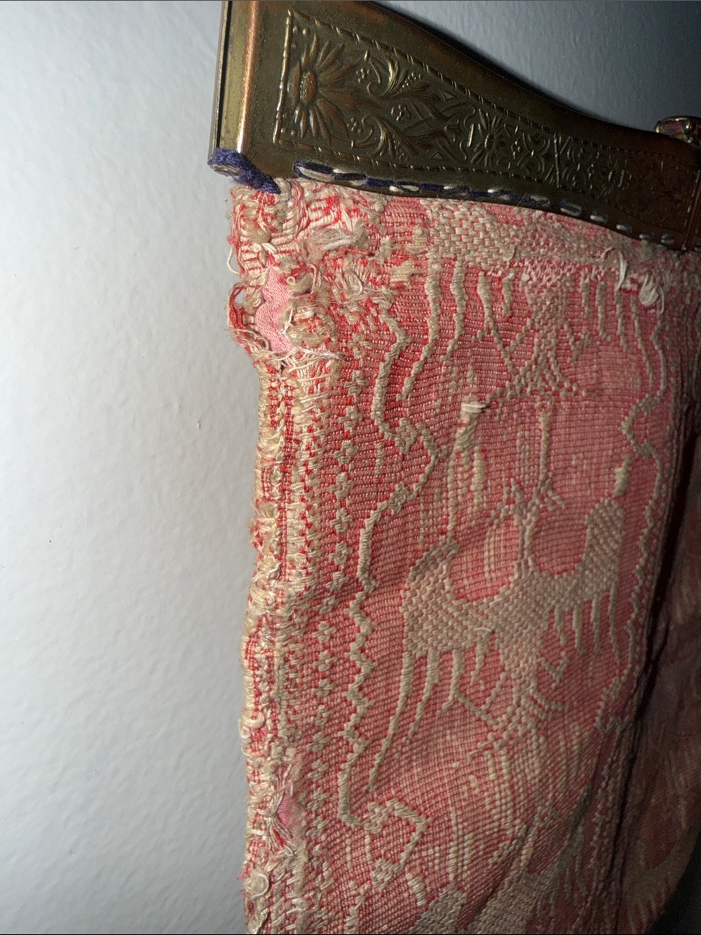 Antique Victorian/Edwardian Woven Tapestry Coin Purse Ornate Brass Frame - Picture 7 of 11